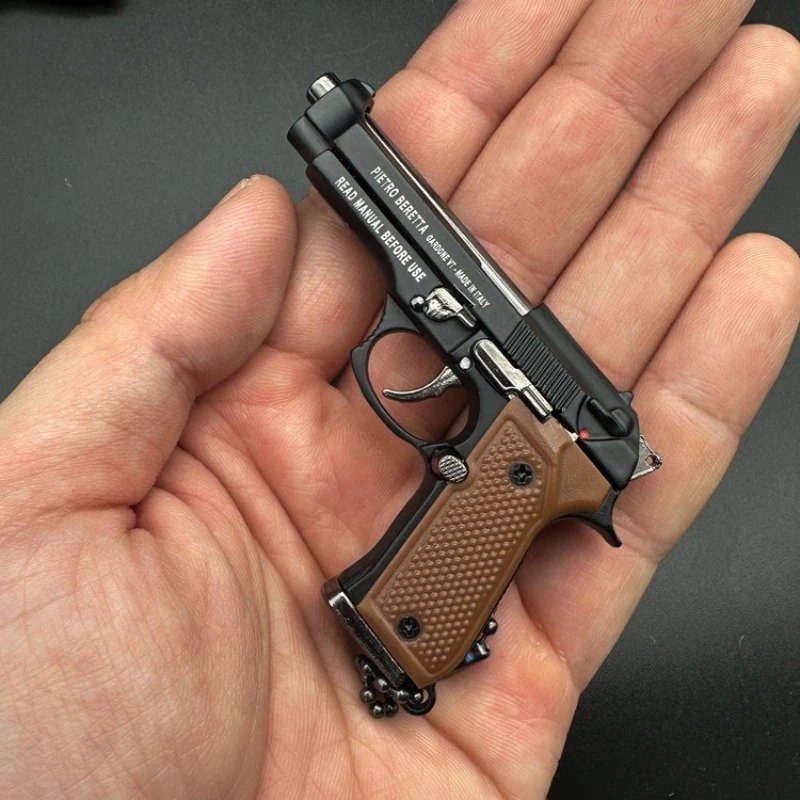 Model Kit Revolver - Миниатюрная модель пистолета из сплава в