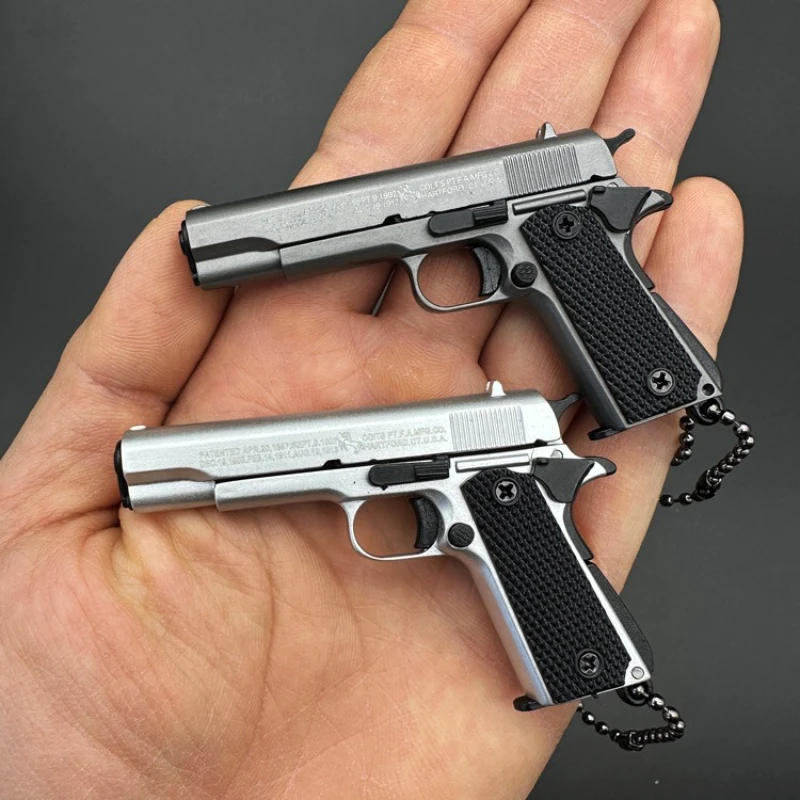 Model Kit Revolver - Металлическая золотая модель игрушечного пистолета Colt